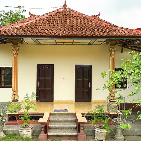 Nusa Garden Bungalow