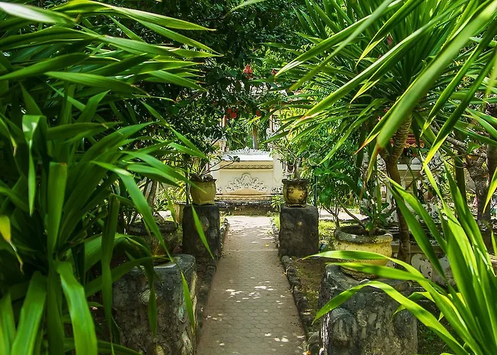 ホリデーパーク Nusa Garden Batununggul