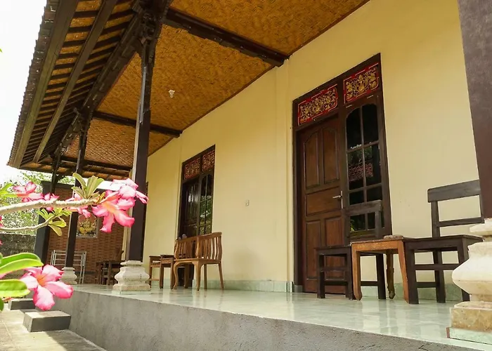Nusa Garden 2*